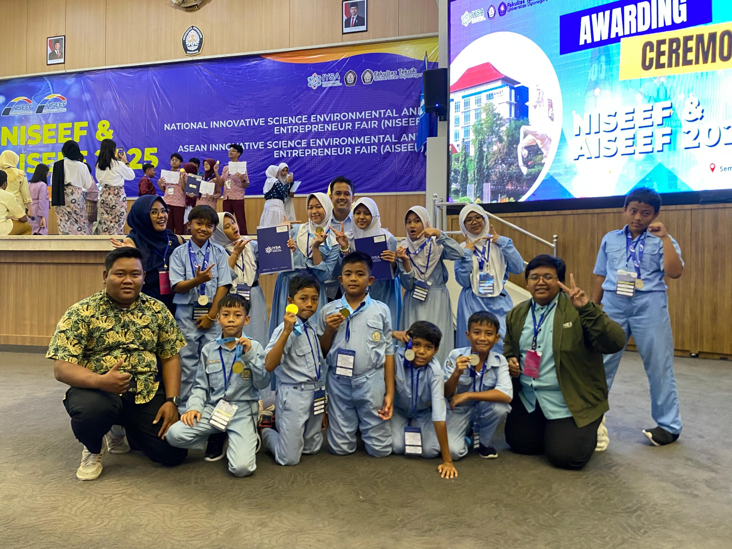 Ajang Kejuaraan ASEAN Innovative Science Environmental and Entrepreneur Fair & National Innovative Science Environmental and Entrepreneur Fair