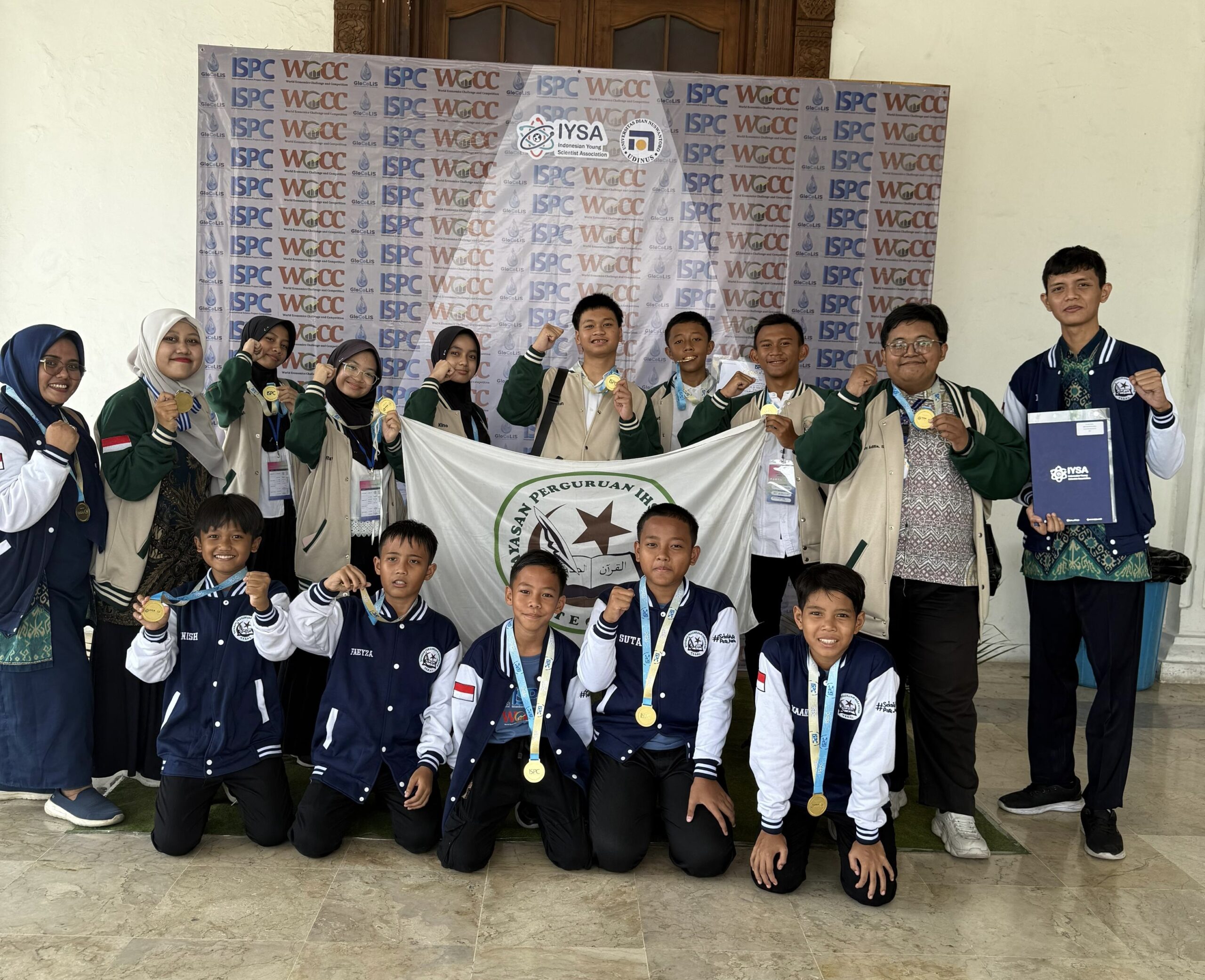 Yayasan Perguruan Ihsaniah Tegal Borong Medali di Ajang International Science Project Competition